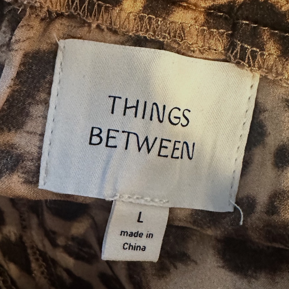 Things Between Wide Leg Pants Leopard Size Large Black Brown Red Stripe Flowy - Picture 9 of 13